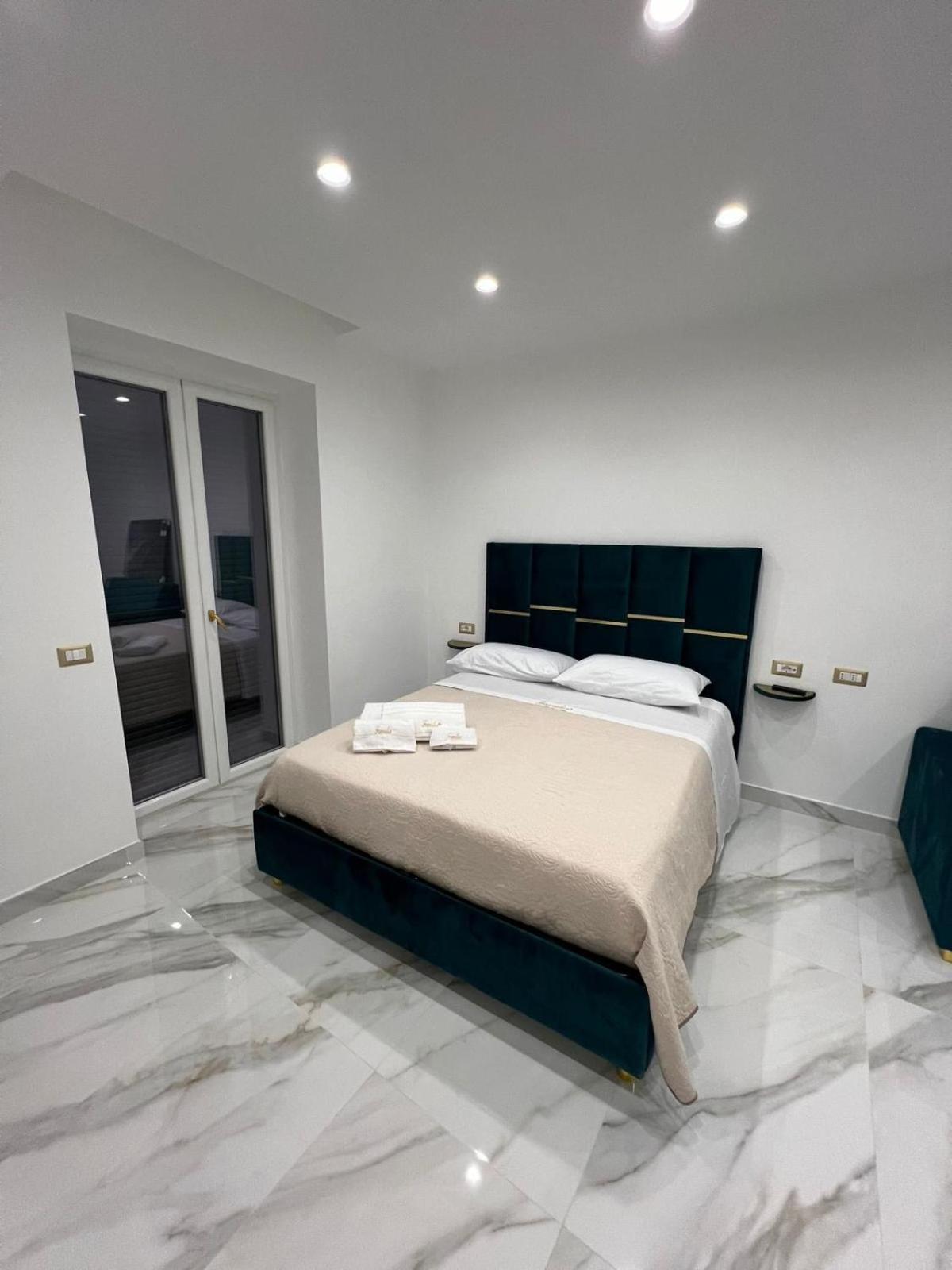 Familia Hotel Nápoly Kültér fotó