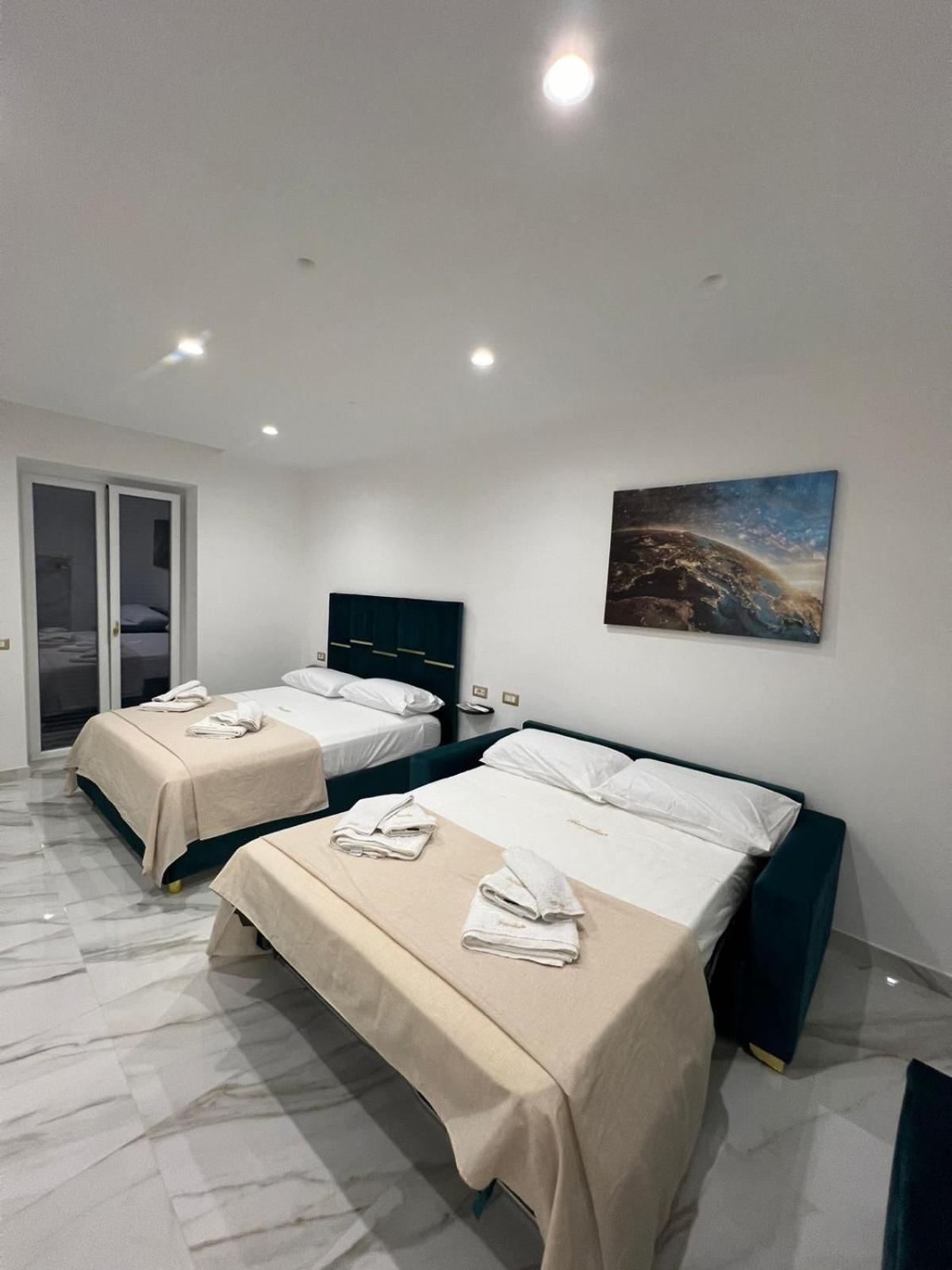 Familia Hotel Nápoly Kültér fotó