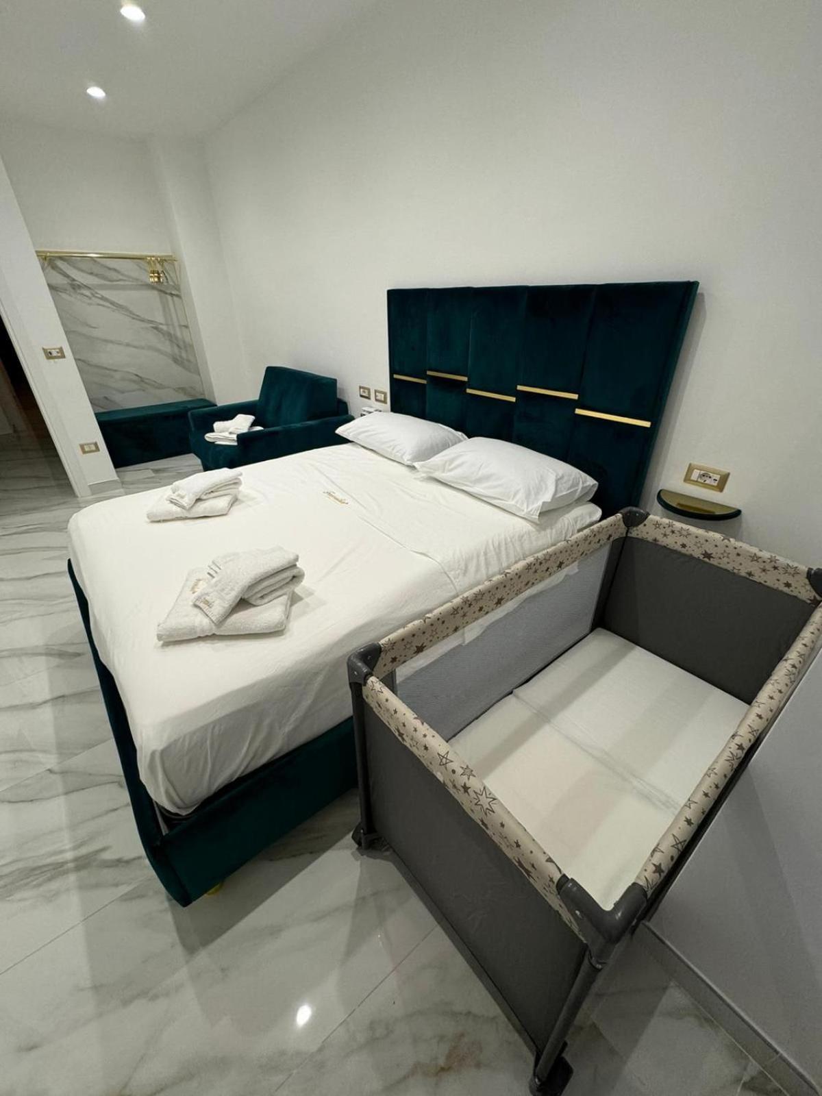 Familia Hotel Nápoly Kültér fotó