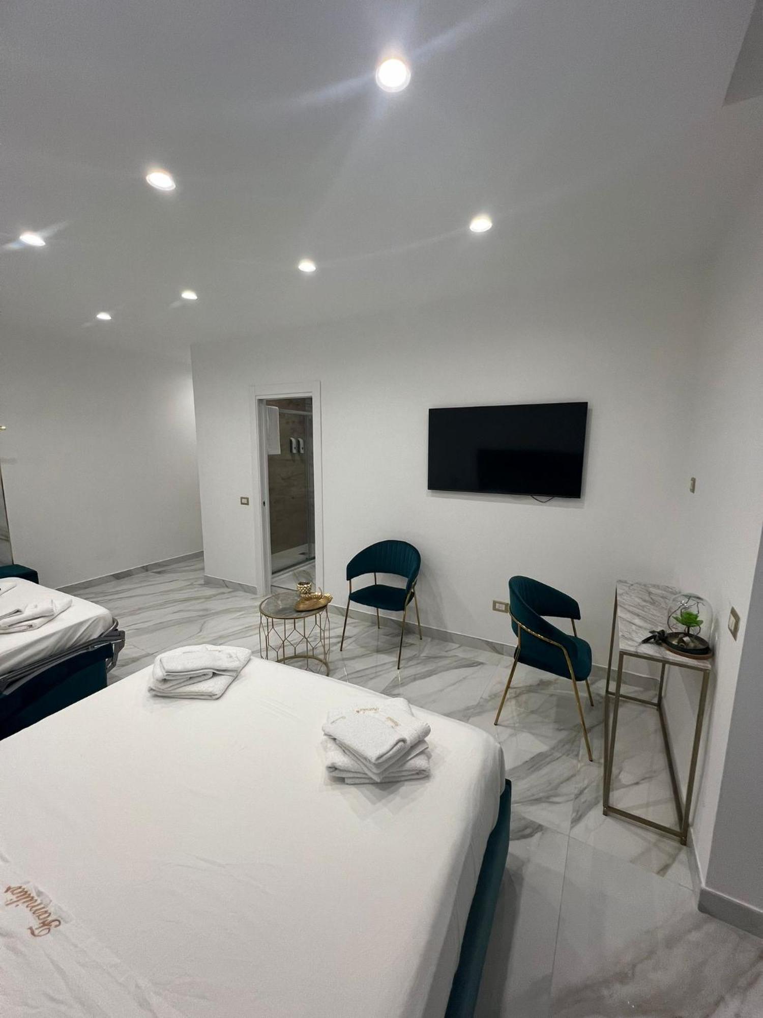 Familia Hotel Nápoly Kültér fotó