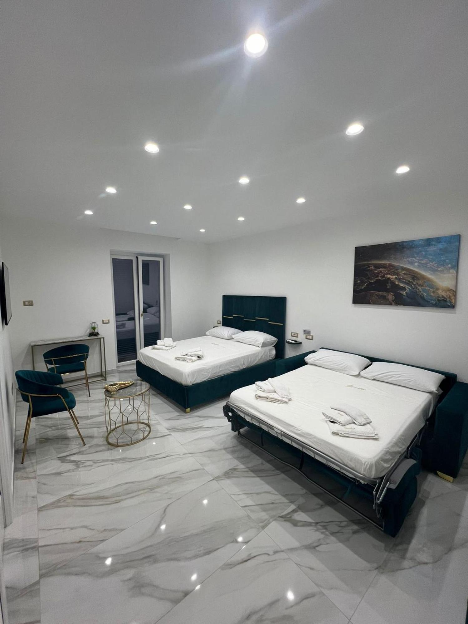 Familia Hotel Nápoly Kültér fotó